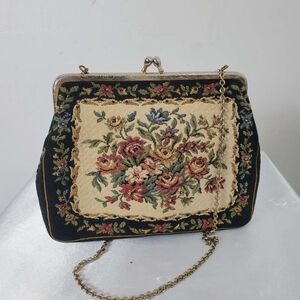 Vintage Floral Tapestry Purse Gold Frame Chain Handbag
